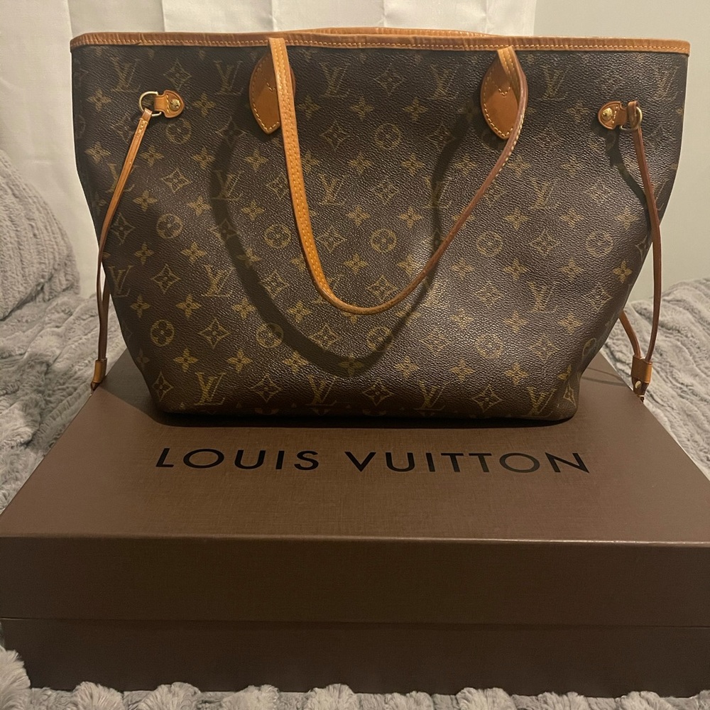 Louis Vuitton Monogram Neverfull MM